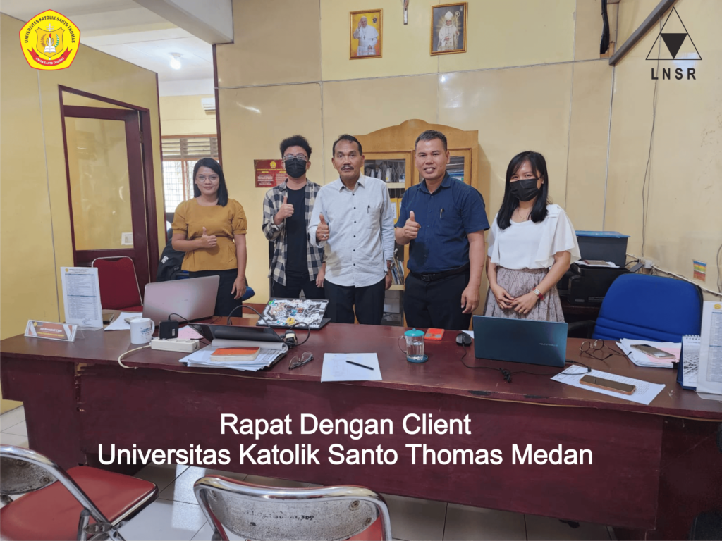 Rapat dengan client Universitas Katolik Santo Thomas Medan